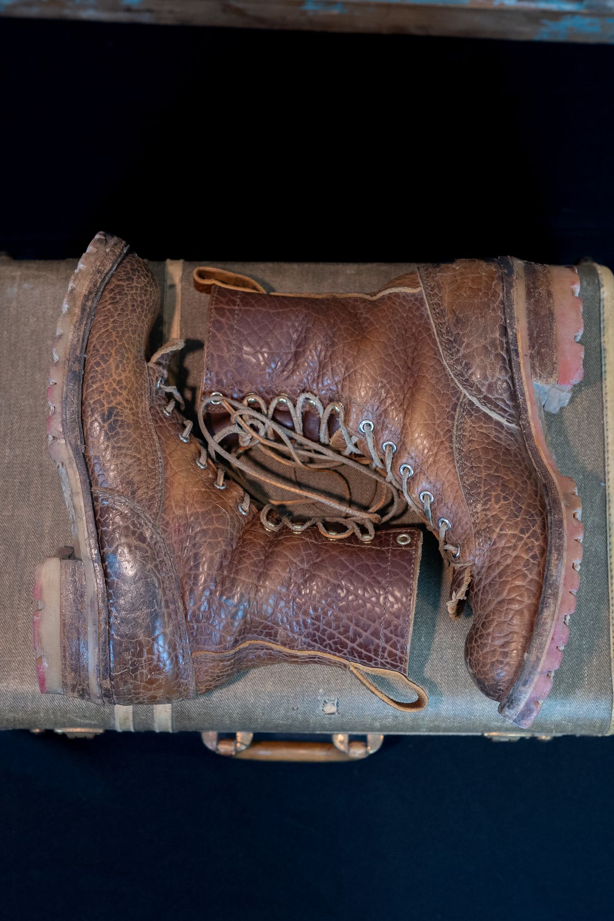 Photo by ImaGoat on April 5, 2025 of the Nicks LTT BuilderPro Shrunken Bison - Classic Configuration in Law Tanning Brown Smooth Shruken Bison.