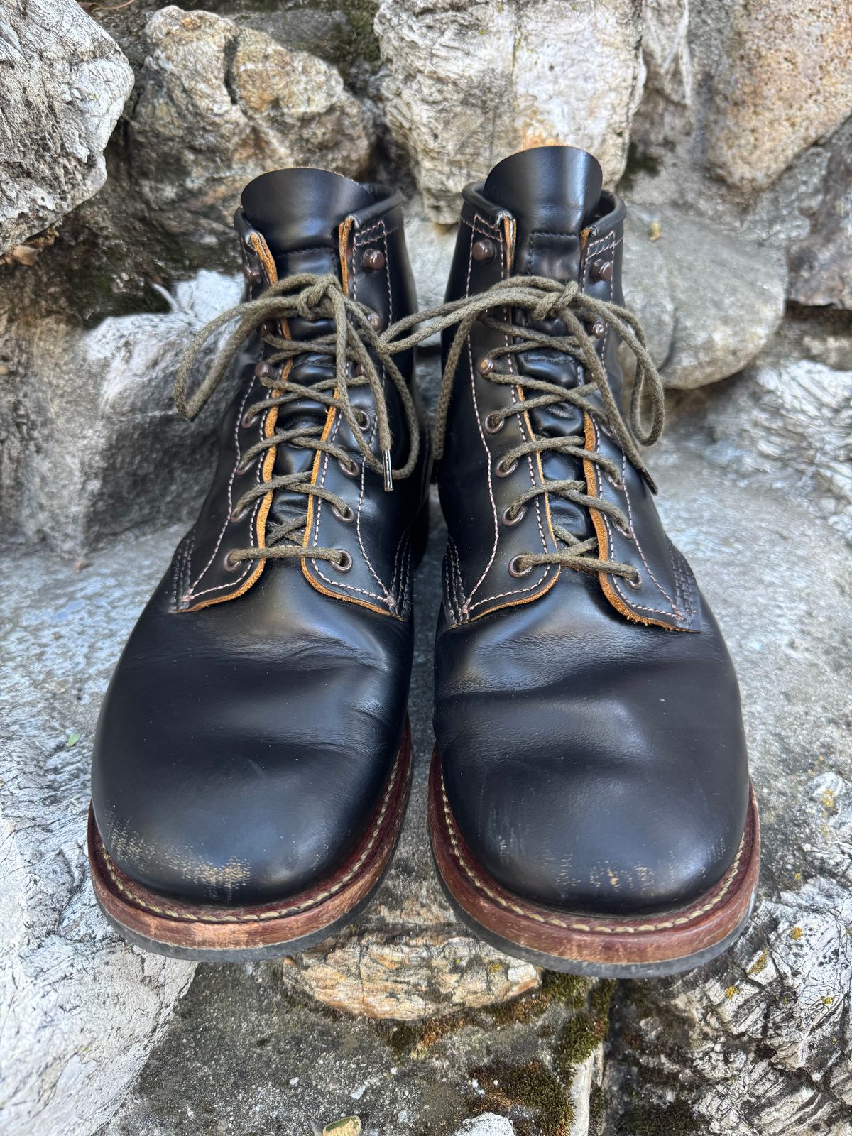 Photo by ridepaso on July 10, 2026 of the Red Wing Beckman Flatbox in S.B. Foot Black Klondike.