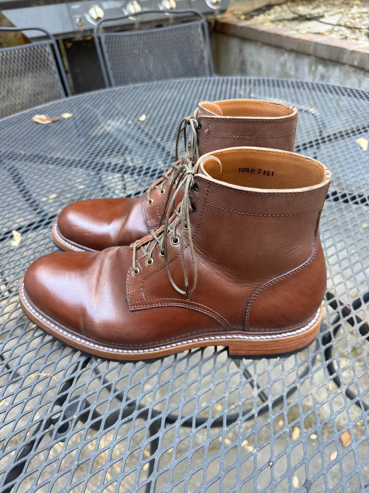 Photo by ridepaso on August 31, 2025 of the Caswell Boot Company Lisbon in Maryam 1071 Horsebutt.