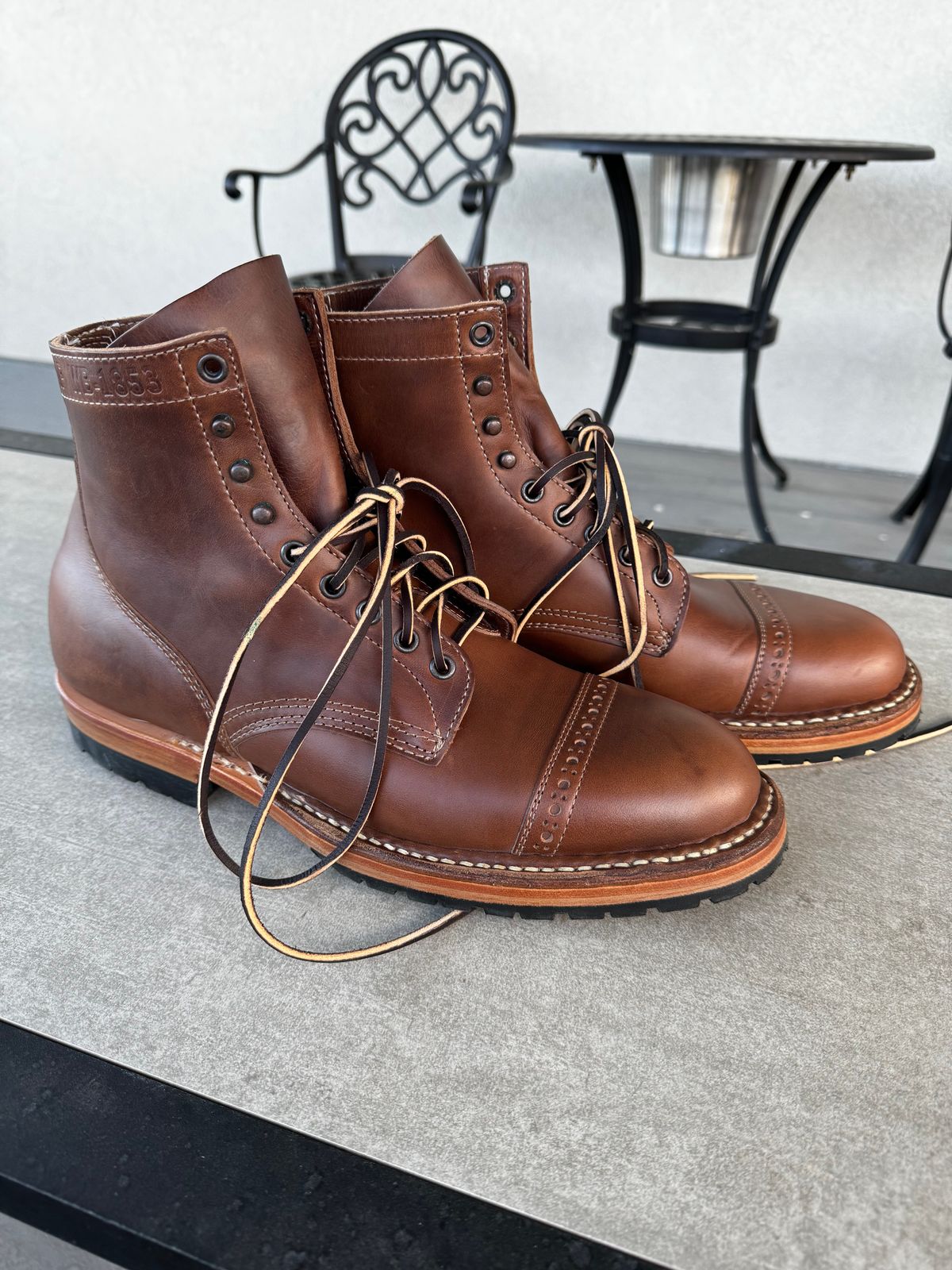 Photo by mondoshizmo on October 1, 2023 of the White's MP-M1TC in Horween British Tan Chromexcel.