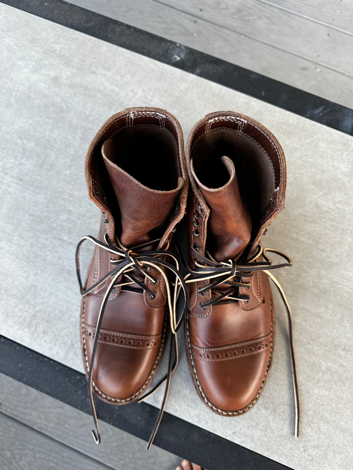 Photo by mondoshizmo on October 1, 2023 of the White's MP-M1TC in Horween British Tan Chromexcel.