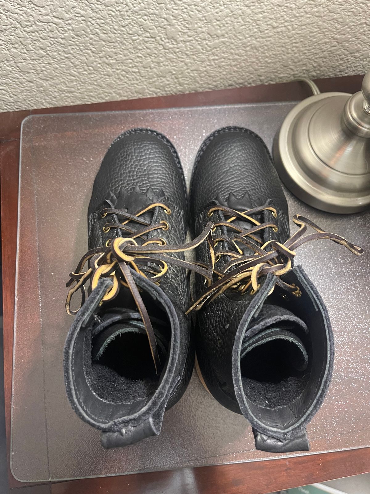 Photo by RottenOnion on October 11, 2023 of the JK Boots Forefront in Shadow Bison.