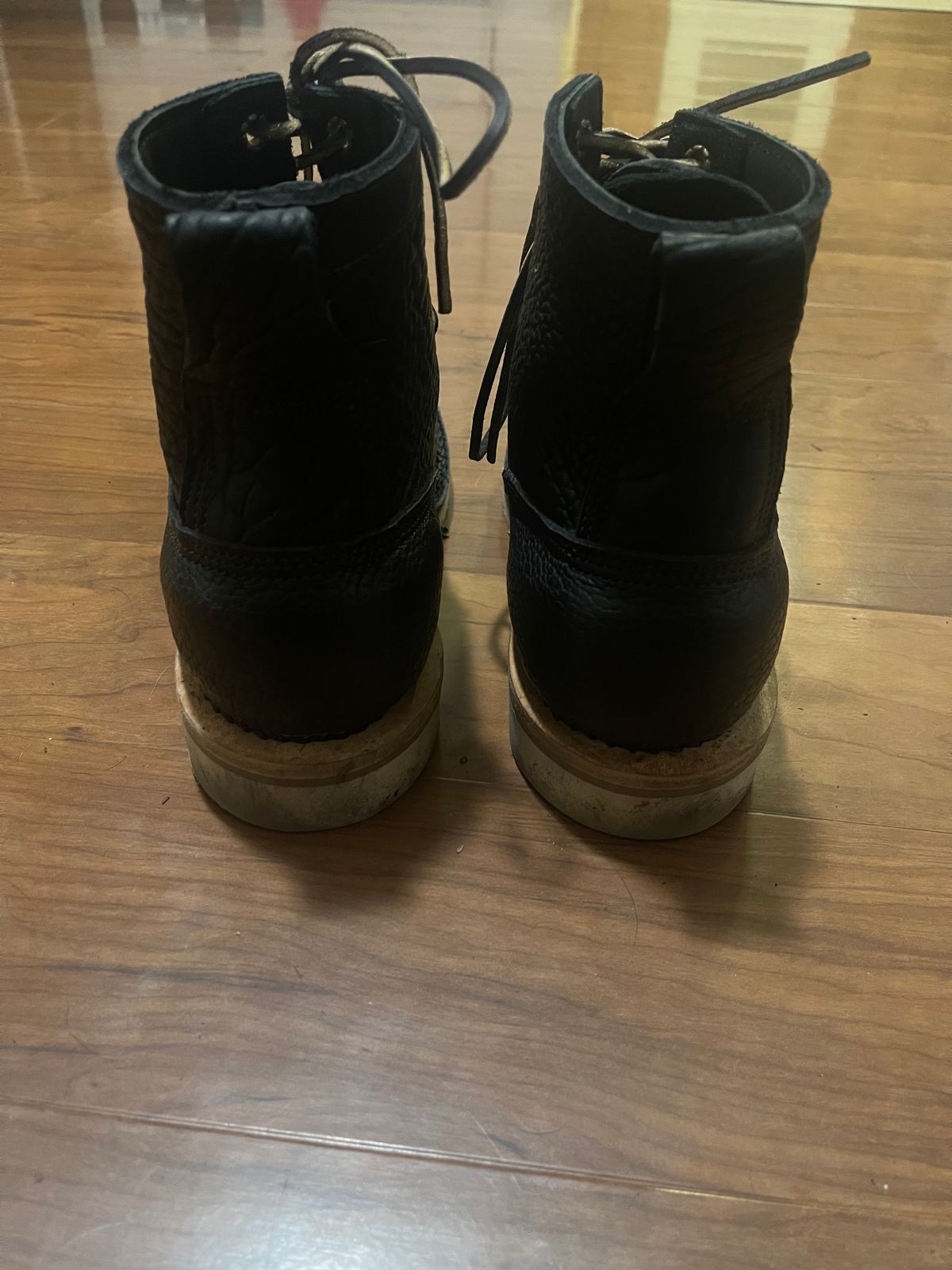 Photo by RottenOnion on November 9, 2023 of the JK Boots Forefront in Shadow Bison.