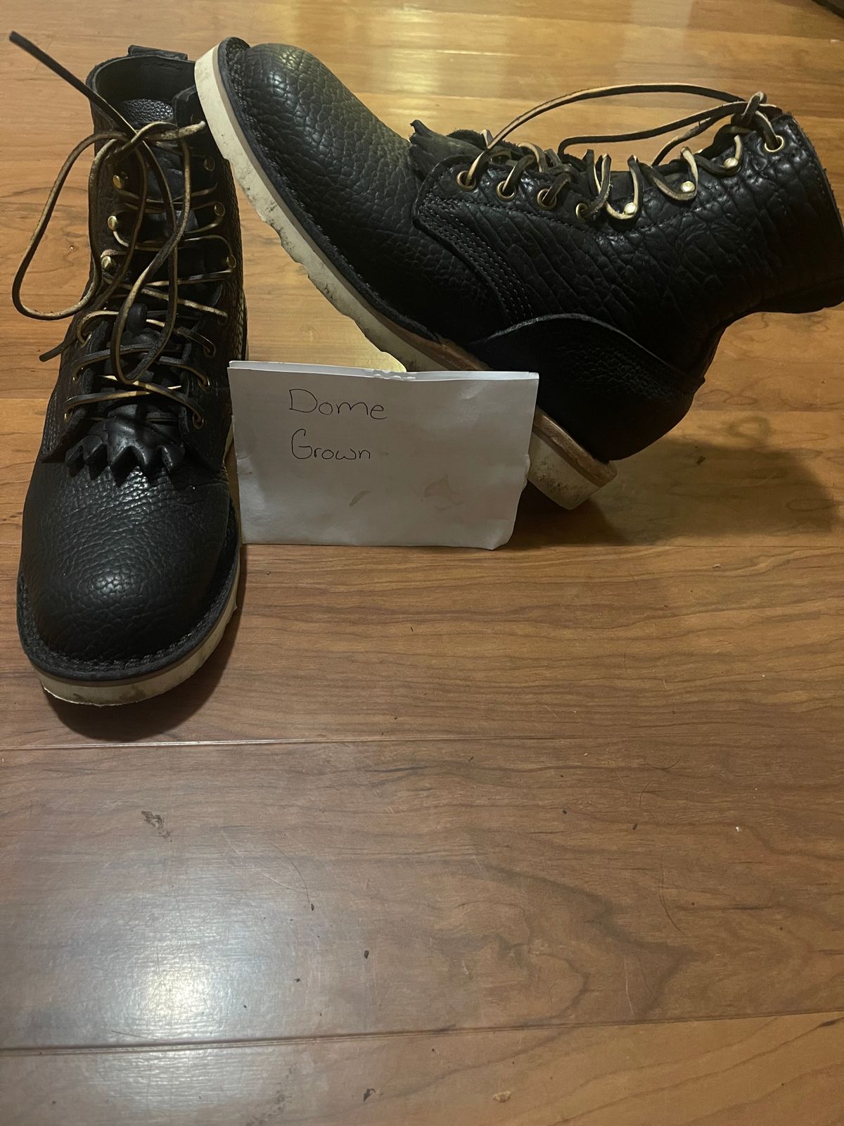 Photo by RottenOnion on November 9, 2023 of the JK Boots Forefront in Shadow Bison.