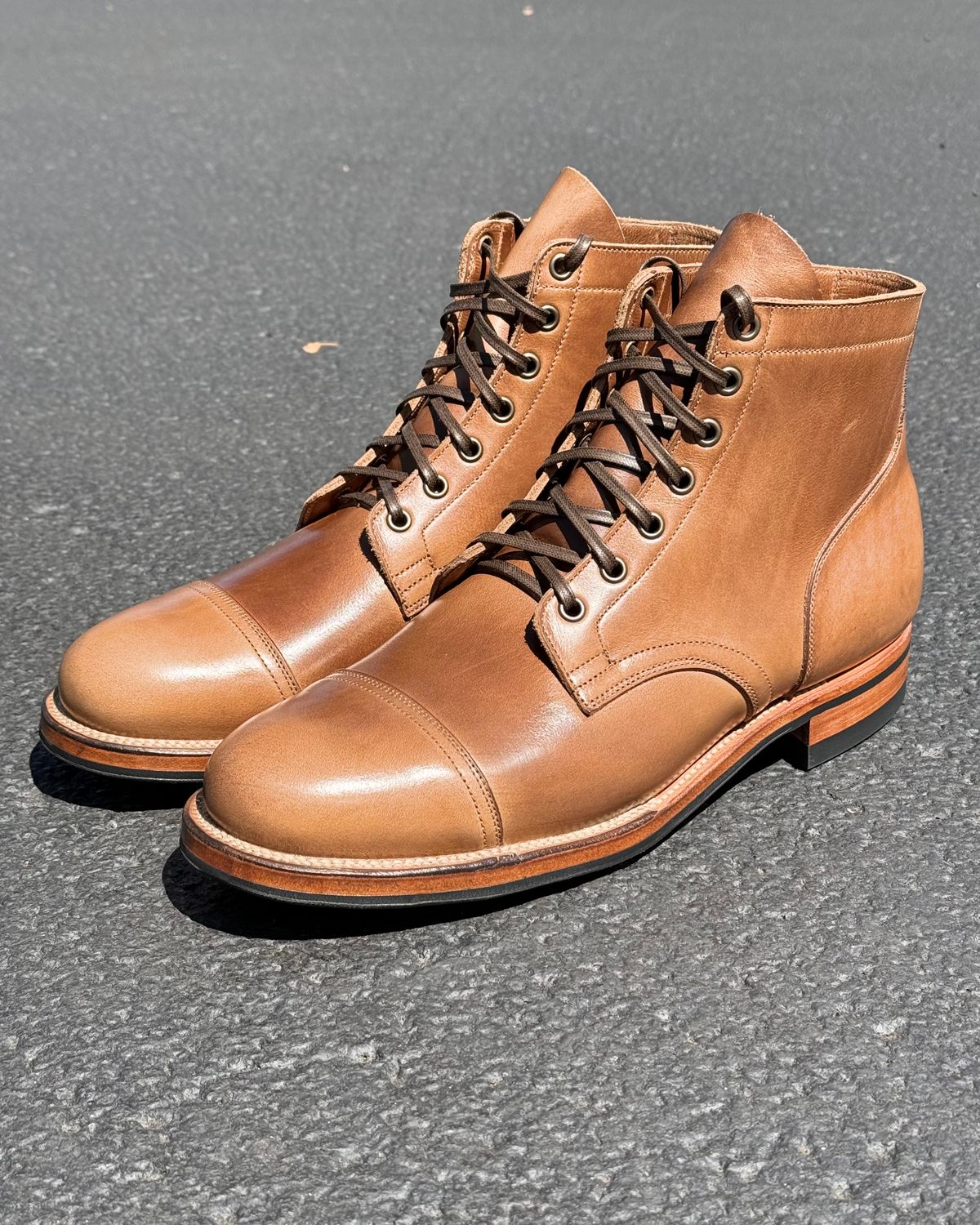 Photo by turns31 on June 6, 2024 of the Viberg Service Boot in Horween Natural Chromexcel.