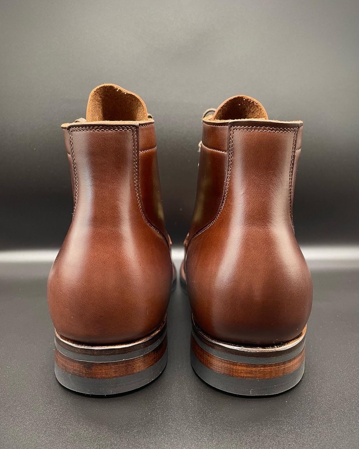 Photo by turns31 on October 3, 2022 of the Viberg Service Boot in Horween Brown Chromexcel.