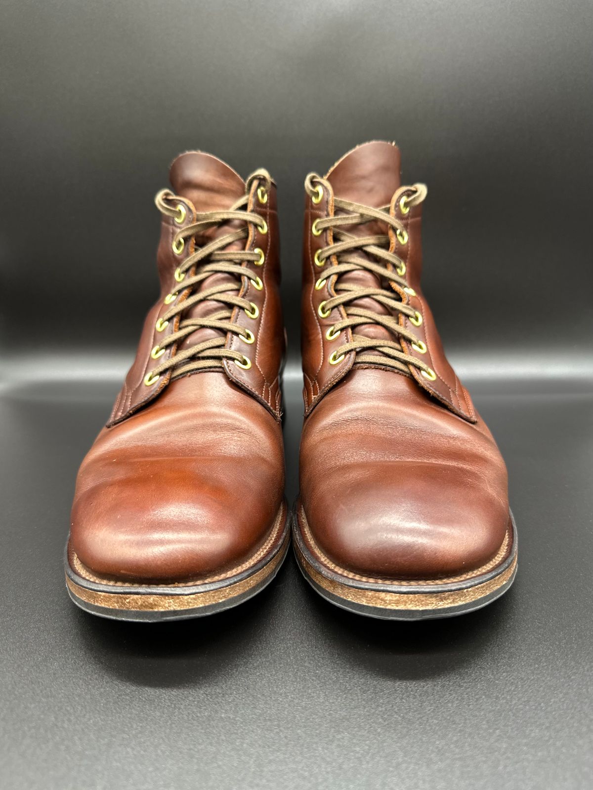 Photo by turns31 on December 1, 2022 of the Viberg Service Boot in Horween Brown Chromexcel.