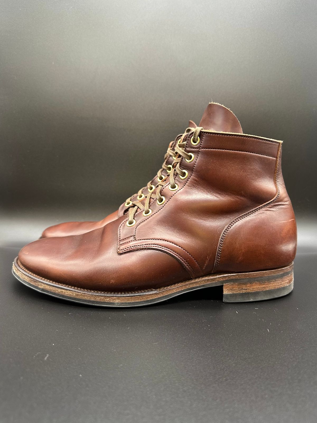 Photo by turns31 on February 1, 2023 of the Viberg Service Boot in Horween Brown Chromexcel.