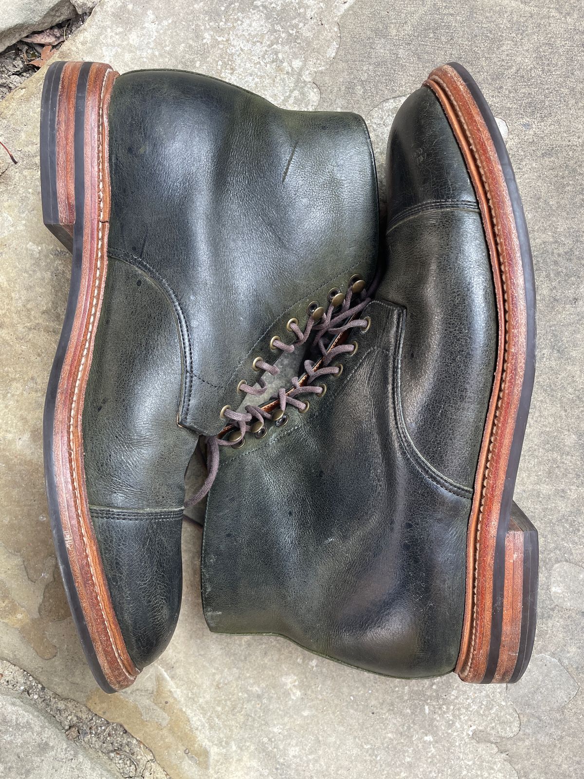 Photo by ungulated on November 5, 2023 of the Grant Stone Cap Toe Boot in C.F. Stead Forest Kudu.