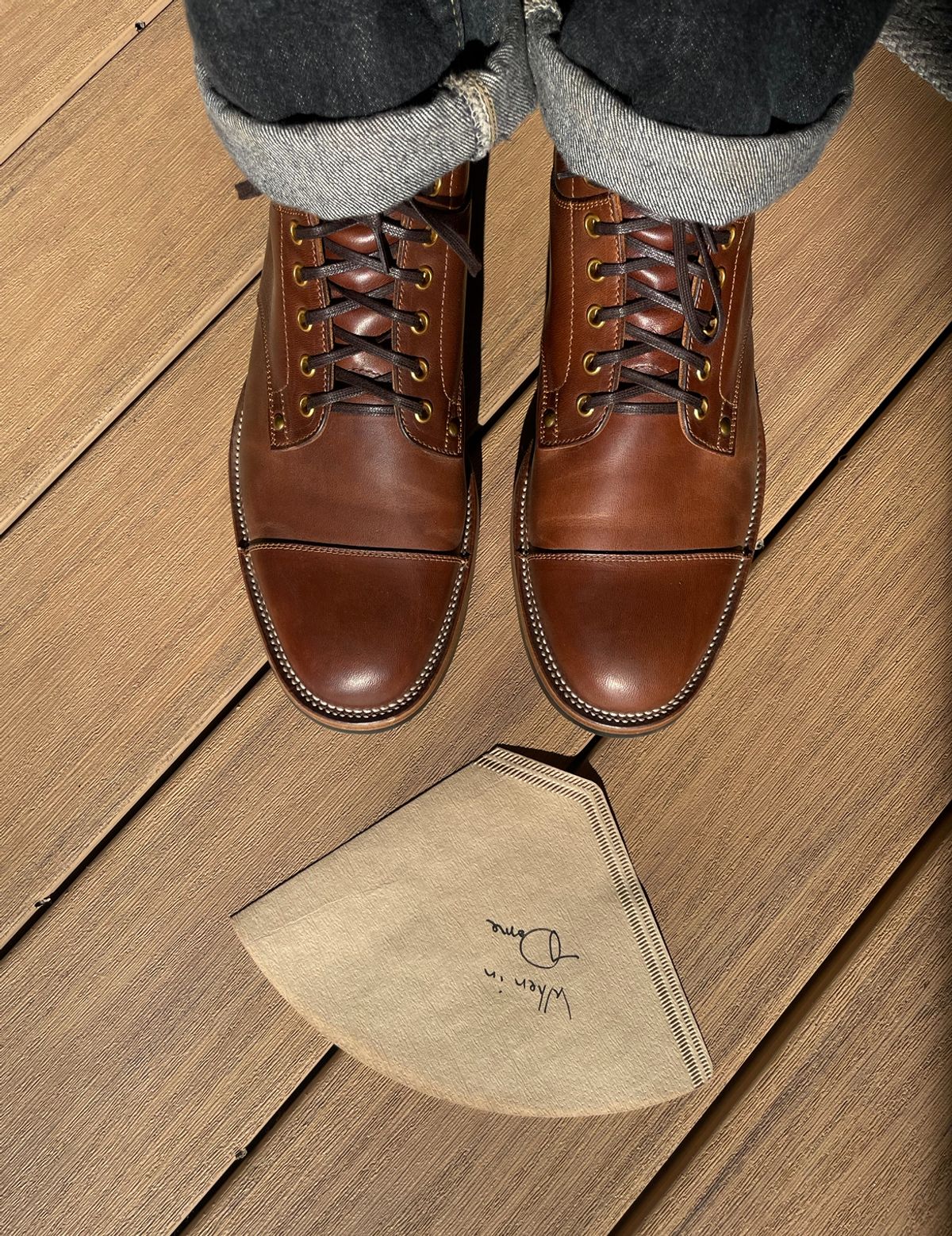 Photo by tichoblanco on November 5, 2024 of the Østmo X Iron Boots Type 1 Service Boot in Maryam Vachetta Marrone Horsehide.