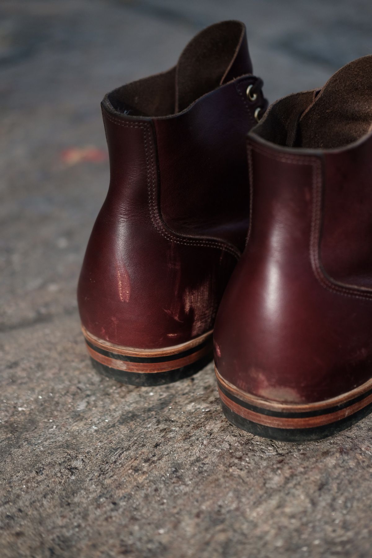Photo by tichoblanco on November 6, 2022 of the XBXS Land Boots in Horween Color 8 Chromexcel.