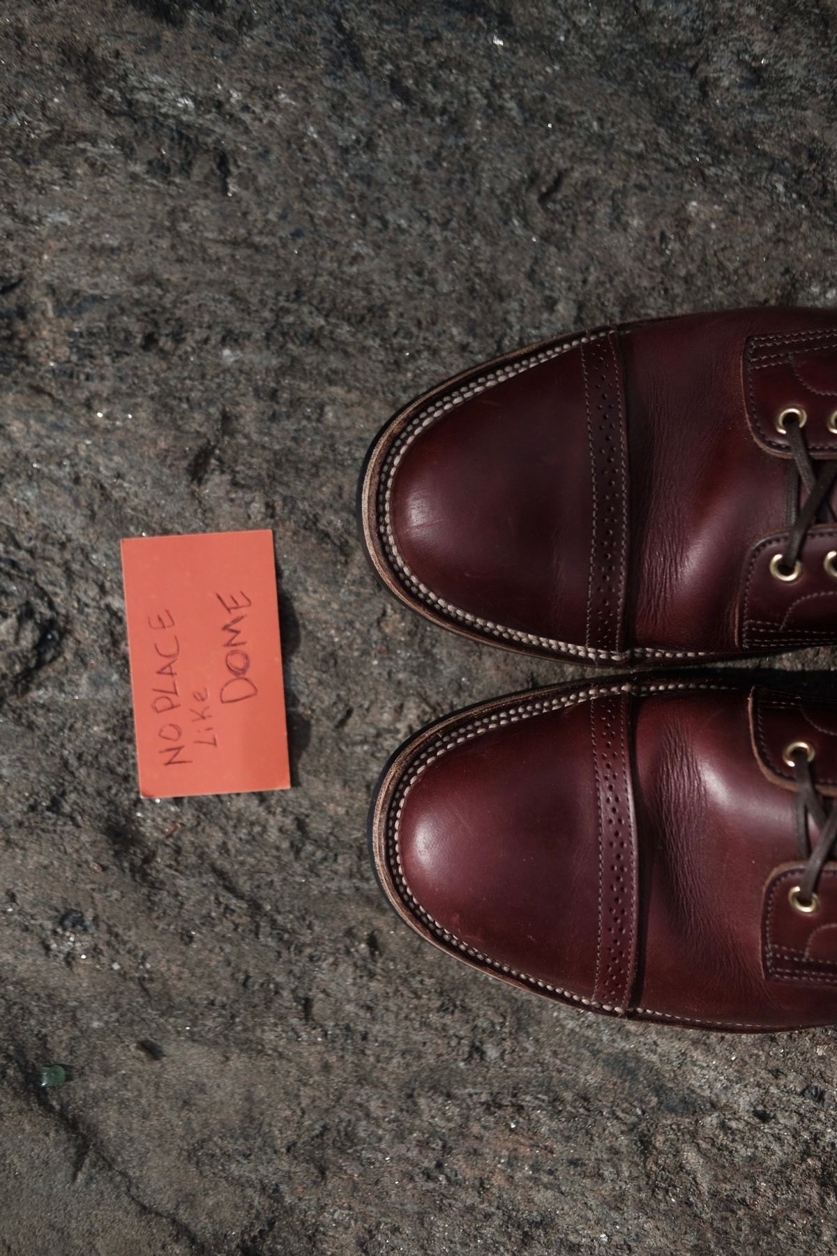 Photo by tichoblanco on November 6, 2022 of the XBXS Land Boots in Horween Color 8 Chromexcel.