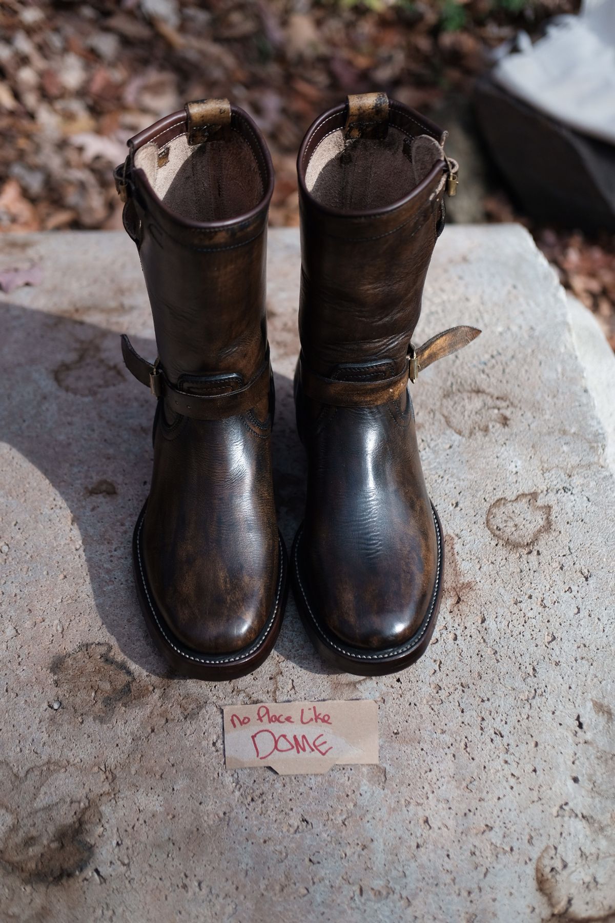 Photo by tichoblanco on November 8, 2022 of the Unsung U 22-2 Engineer Boot in Unknown Leather.