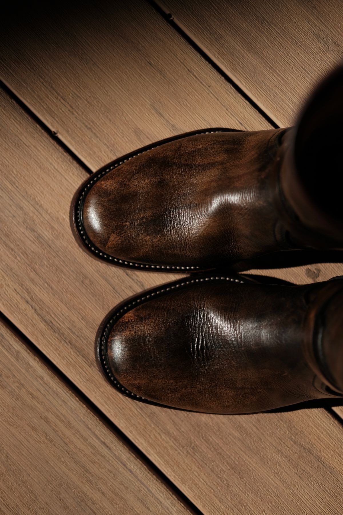 Photo by tichoblanco on February 3, 2023 of the Unsung U 22-2 Engineer Boot in Unknown Leather.
