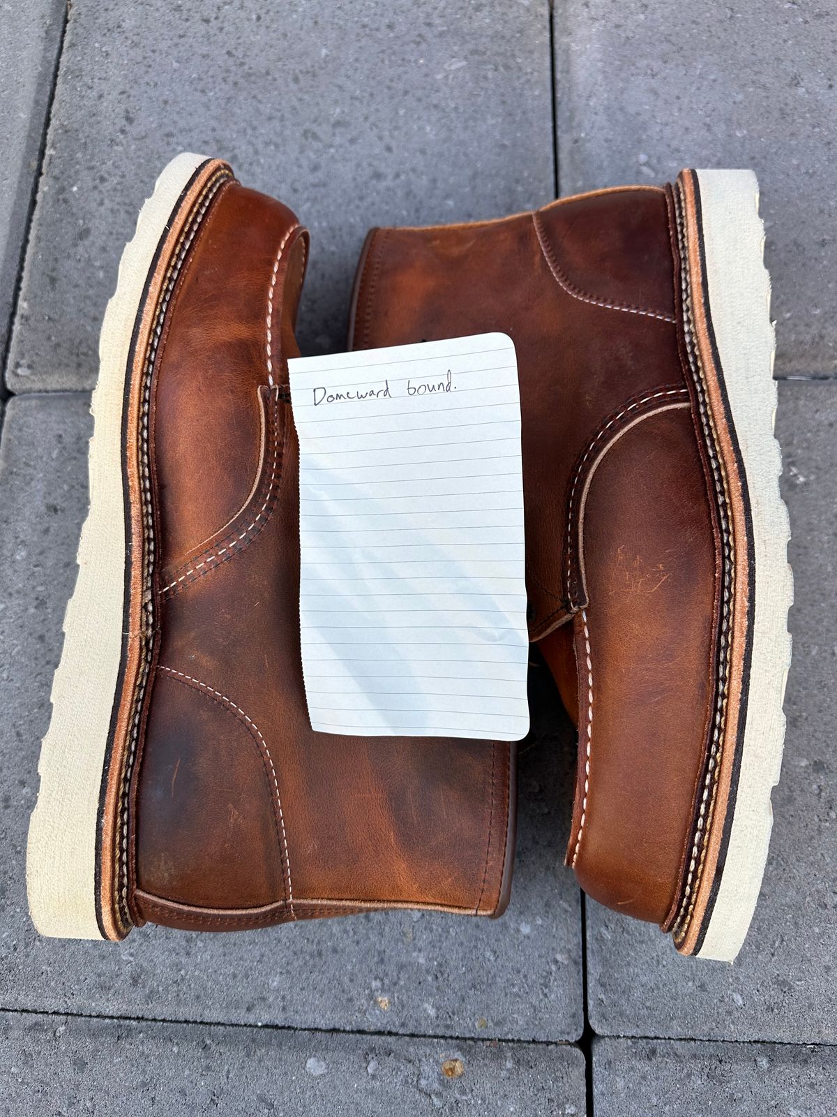 Photo by scratch.awl on October 1, 2023 of the Red Wing 6-Inch Classic Moc in S.B. Foot Copper Rough and Tough.