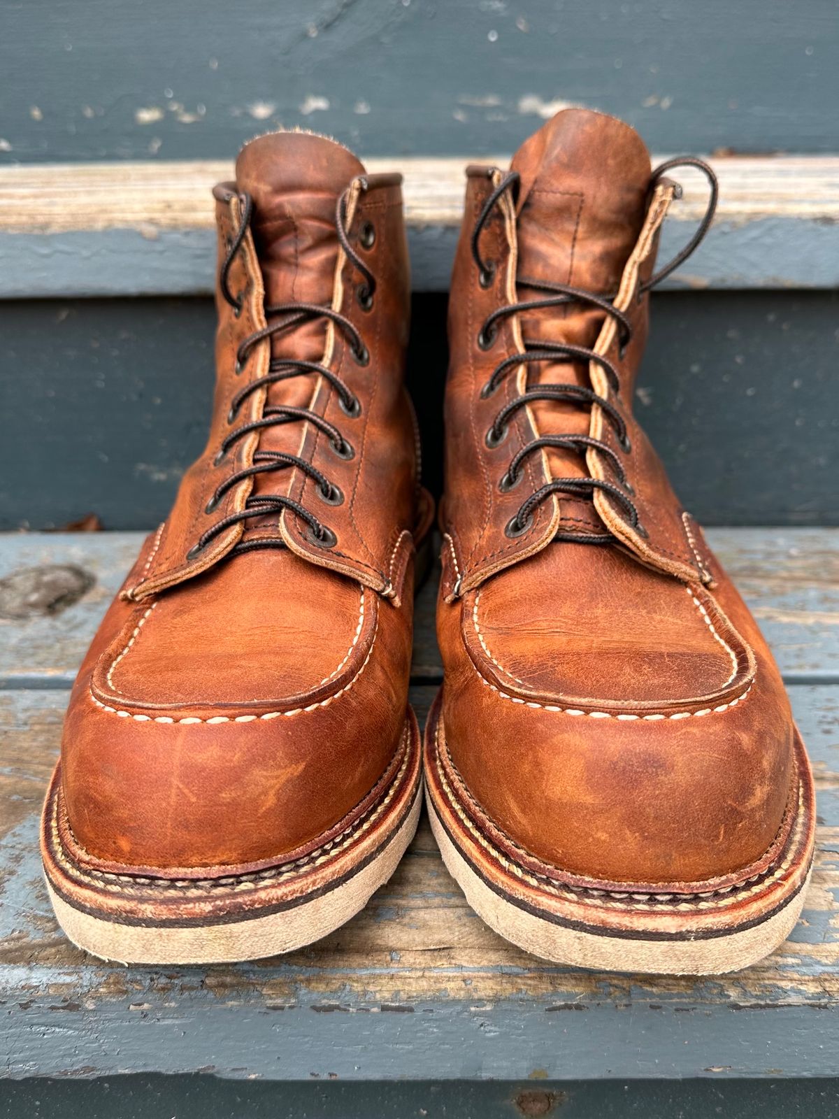 Photo by scratch.awl on November 3, 2023 of the Red Wing 6-Inch Classic Moc in S.B. Foot Copper Rough and Tough.