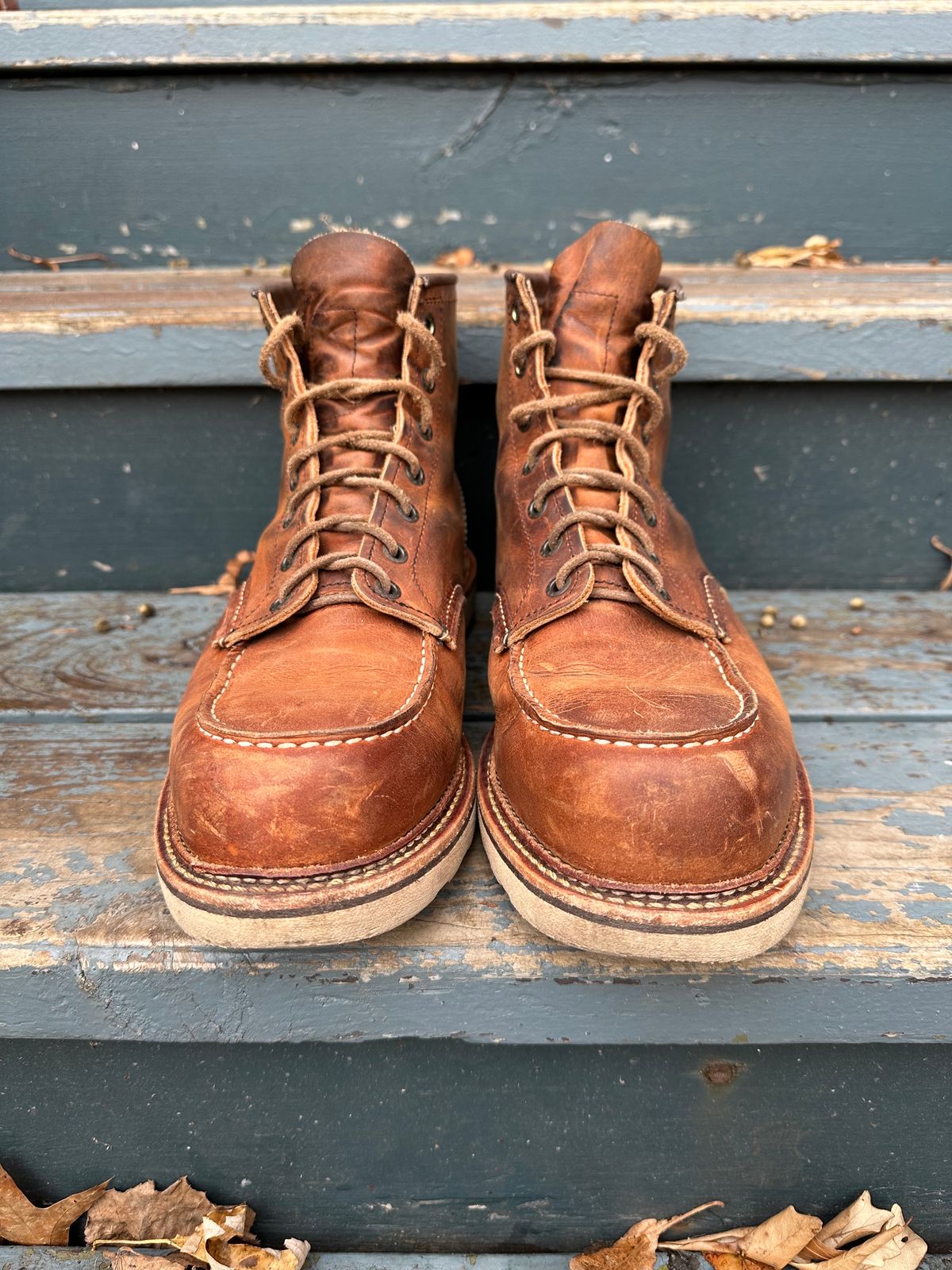 Photo by scratch.awl on December 3, 2023 of the Red Wing 6-Inch Classic Moc in S.B. Foot Copper Rough and Tough.