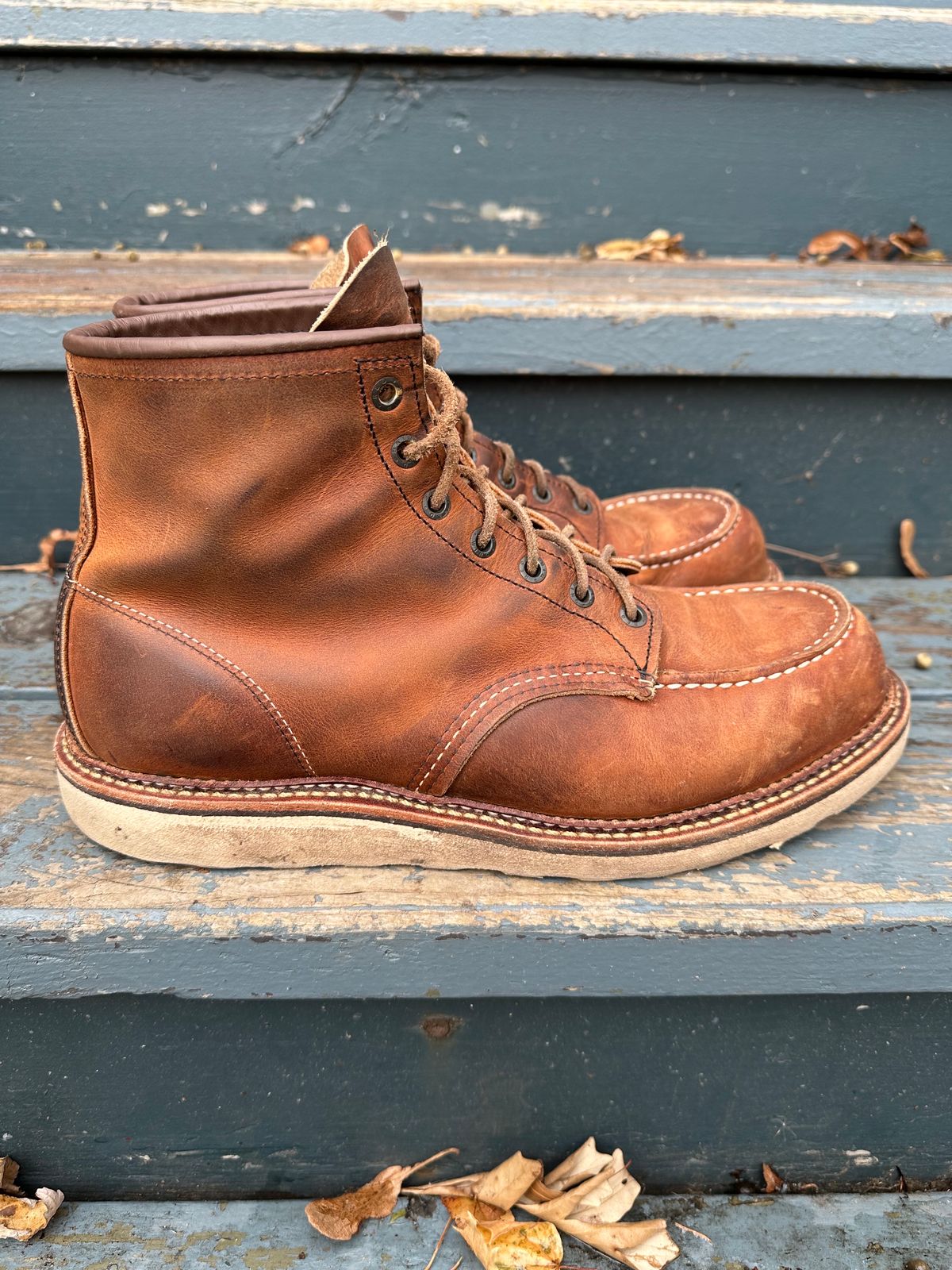 Photo by scratch.awl on December 3, 2023 of the Red Wing 6-Inch Classic Moc in S.B. Foot Copper Rough and Tough.