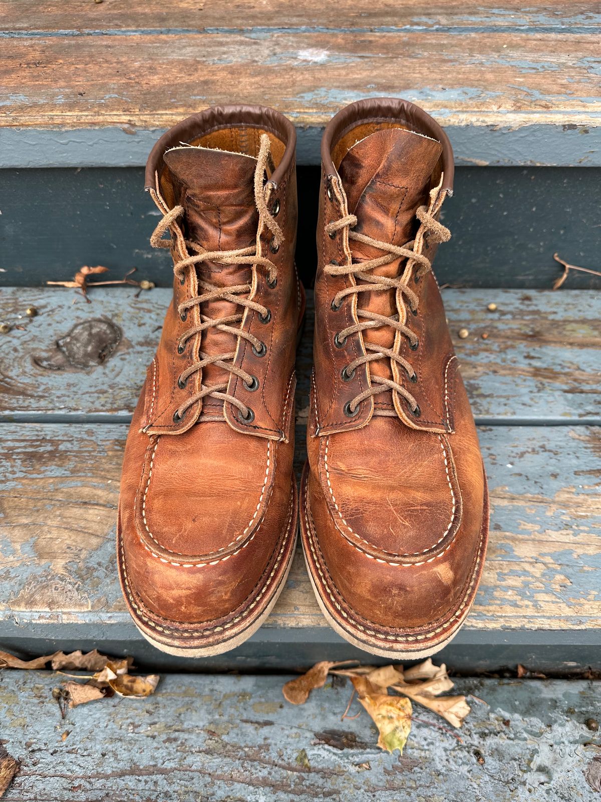 Photo by scratch.awl on December 3, 2023 of the Red Wing 6-Inch Classic Moc in S.B. Foot Copper Rough and Tough.