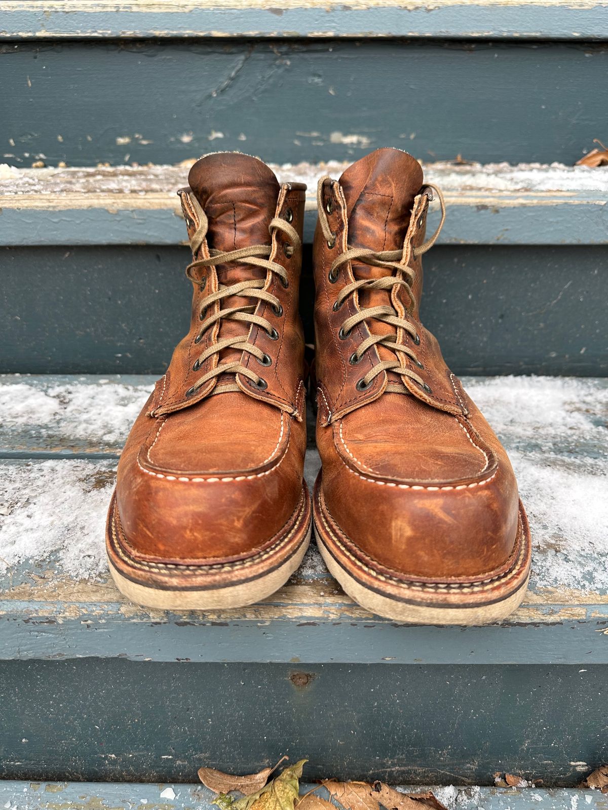 Photo by scratch.awl on January 4, 2024 of the Red Wing 6-Inch Classic Moc in S.B. Foot Copper Rough and Tough.