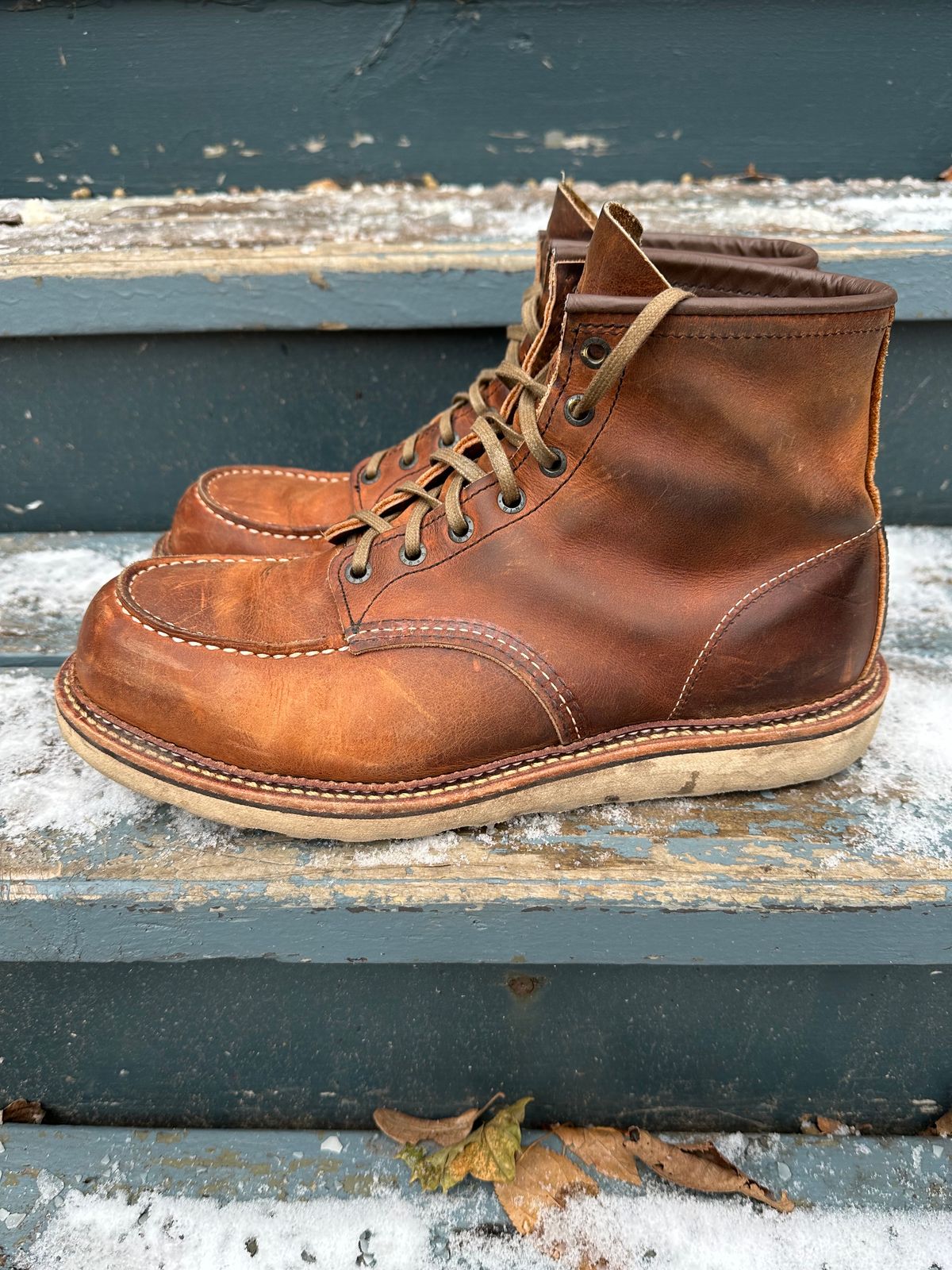 Photo by scratch.awl on January 4, 2024 of the Red Wing 6-Inch Classic Moc in S.B. Foot Copper Rough and Tough.