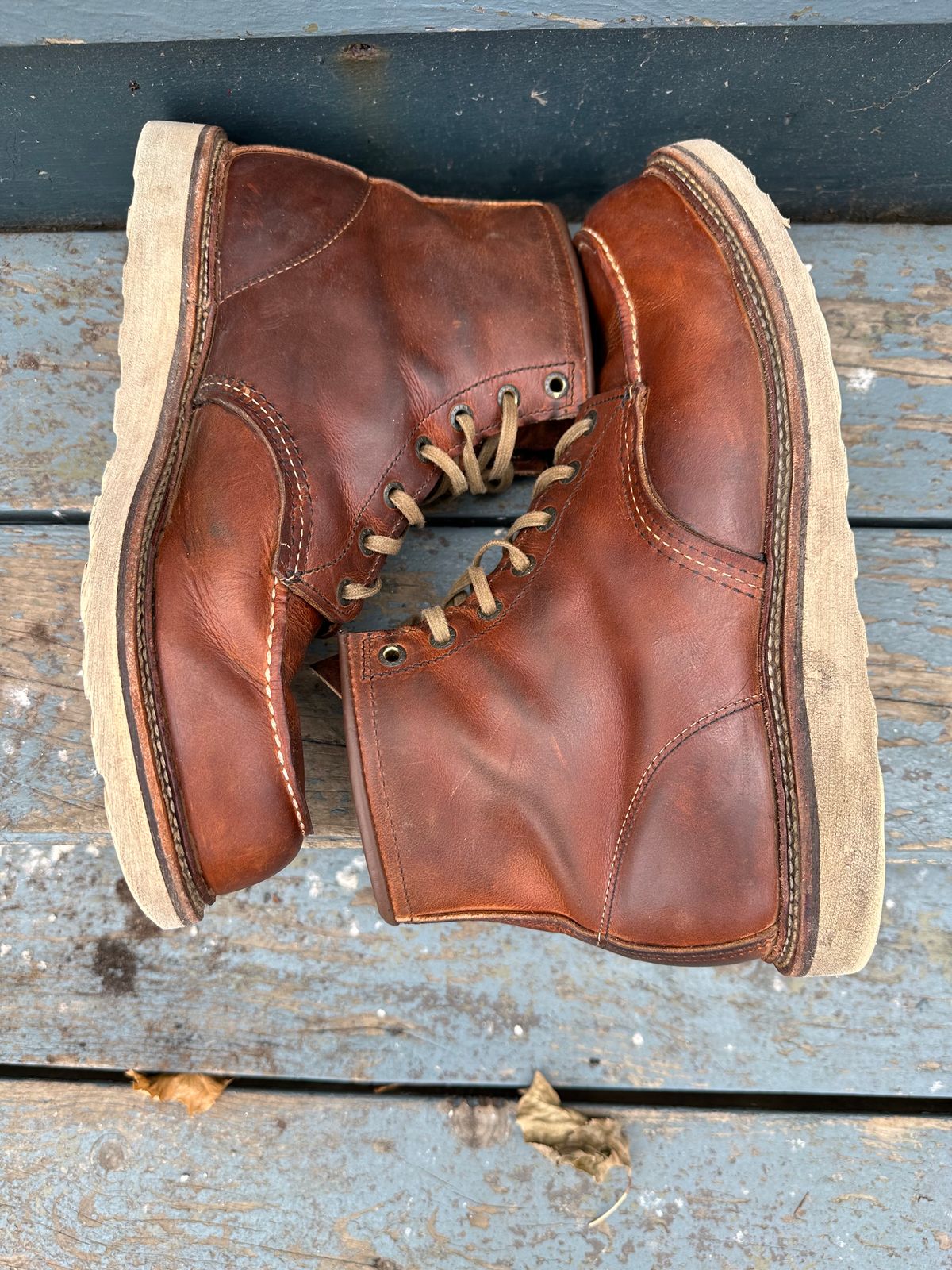 Photo by scratch.awl on March 3, 2024 of the Red Wing 6-Inch Classic Moc in S.B. Foot Copper Rough and Tough.
