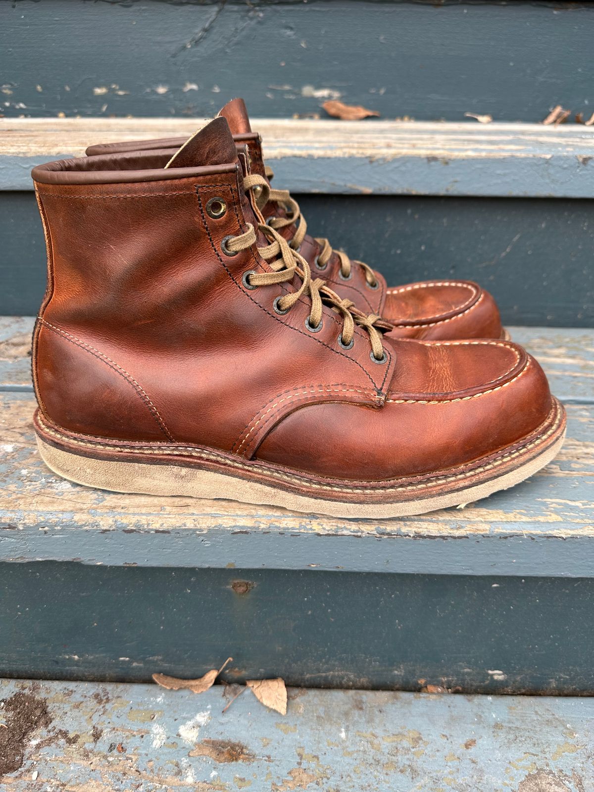 Photo by scratch.awl on March 3, 2024 of the Red Wing 6-Inch Classic Moc in S.B. Foot Copper Rough and Tough.