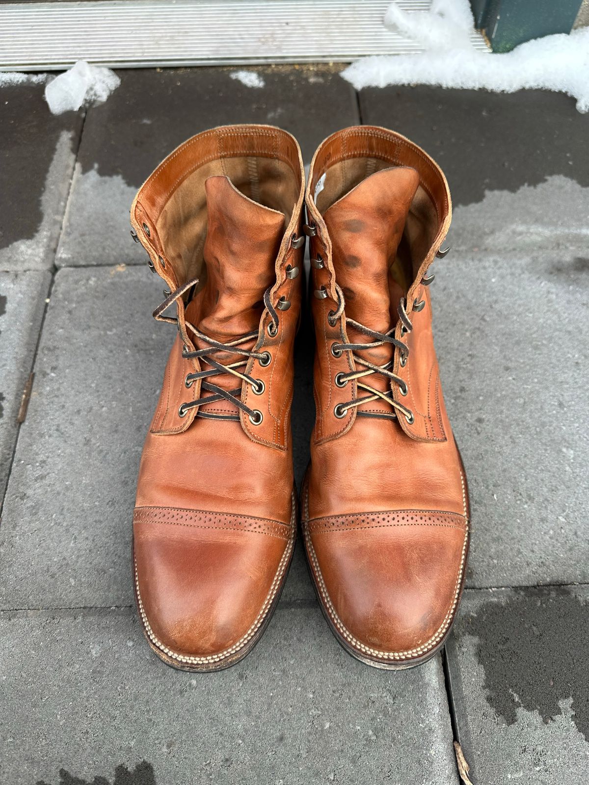 Photo by scratch.awl on December 2, 2022 of the Viberg Service Boot BCT in Maryam Used Cuoio Vitello Calf.