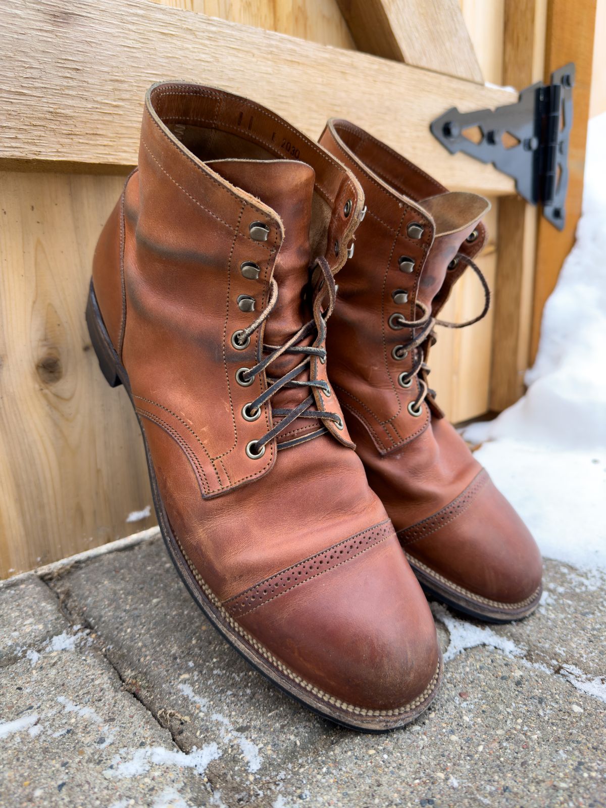 Photo by scratch.awl on February 4, 2023 of the Viberg Service Boot BCT in Maryam Used Cuoio Vitello Calf.