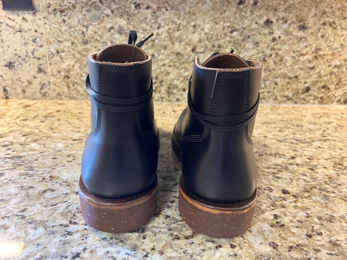 Photo by CayennePepper on October 12, 2023 of the Oak Street Bootmakers Field Boot in Horween Black Chromexcel.