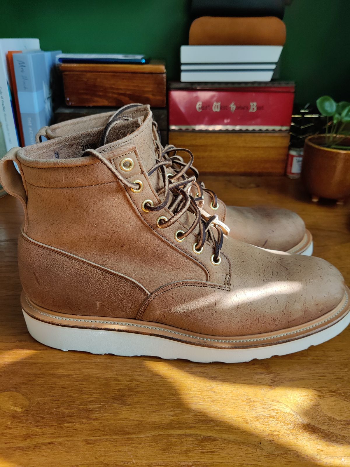 Photo by robin_lea on November 1, 2023 of the Viberg Scout Boot in C.F. Stead Camel Hair Waxed Kudu.