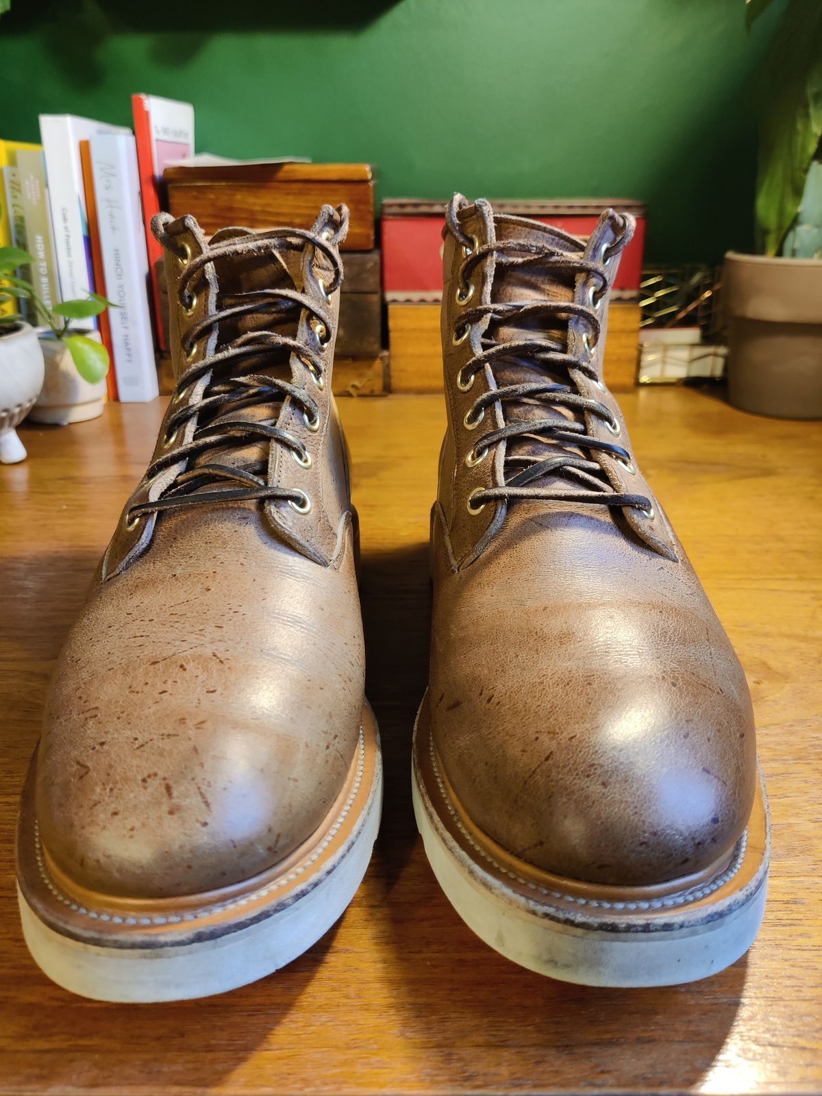 Photo by robin_lea on January 2, 2024 of the Viberg Scout Boot in C.F. Stead Camel Hair Waxed Kudu.