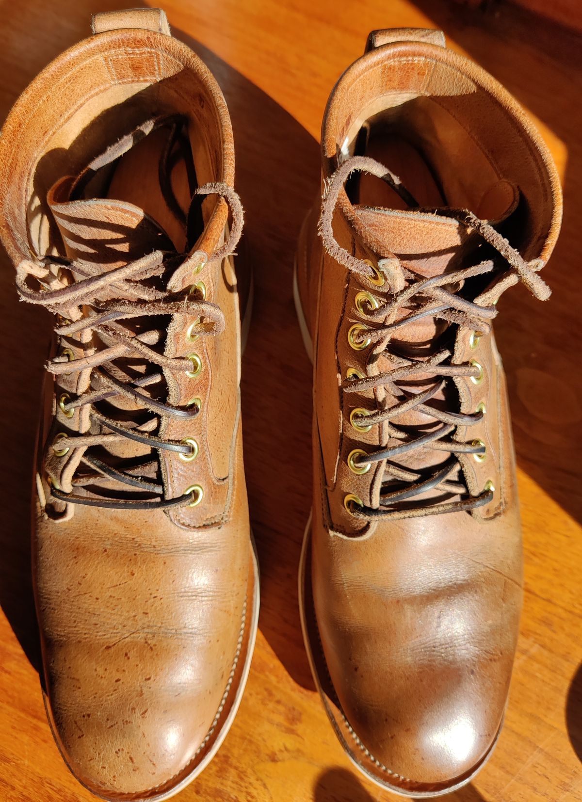 Photo by robin_lea on March 5, 2024 of the Viberg Scout Boot in C.F. Stead Camel Hair Waxed Kudu.