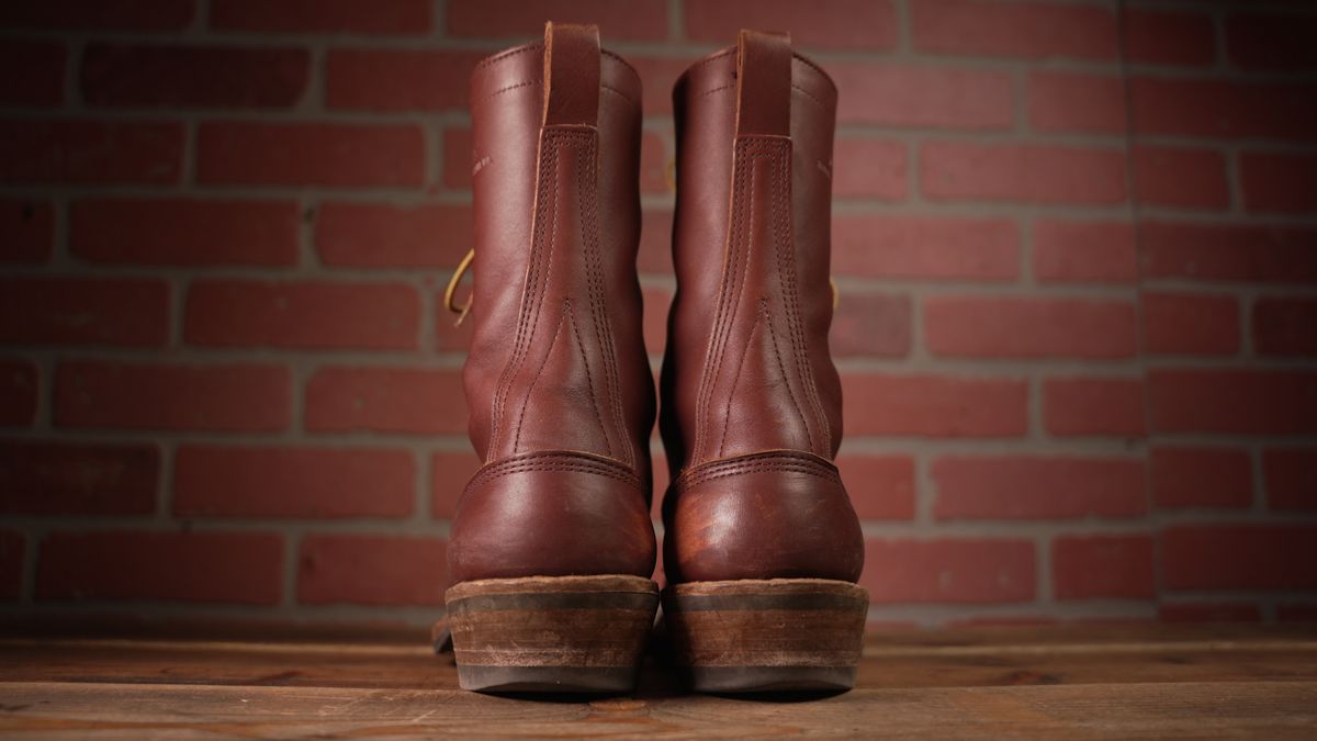 Photo by samuelthewavy on December 5, 2022 of the White's x Rose Anvil Drifter in Seidel Red Dog Oil Tan.
