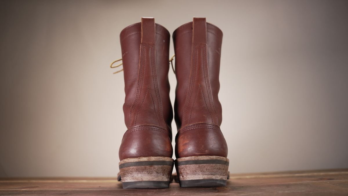 Photo by samuelthewavy on January 3, 2023 of the White's x Rose Anvil Drifter in Seidel Red Dog Oil Tan.