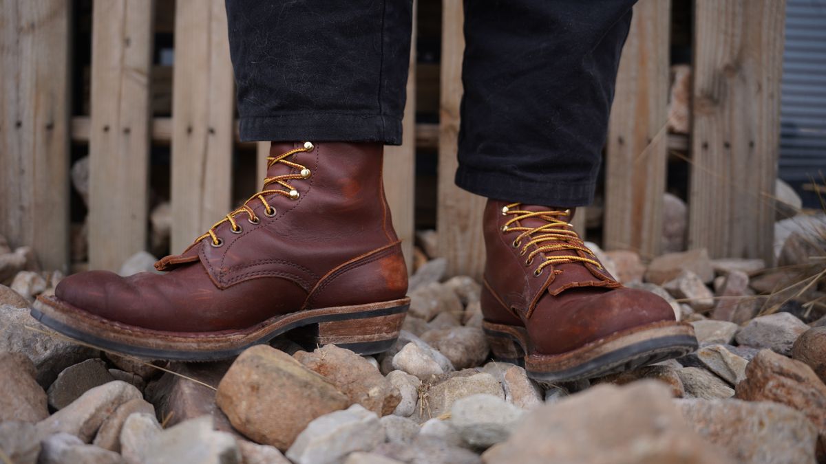 Photo by samuelthewavy on February 5, 2023 of the White's x Rose Anvil Drifter in Seidel Red Dog Oil Tan.