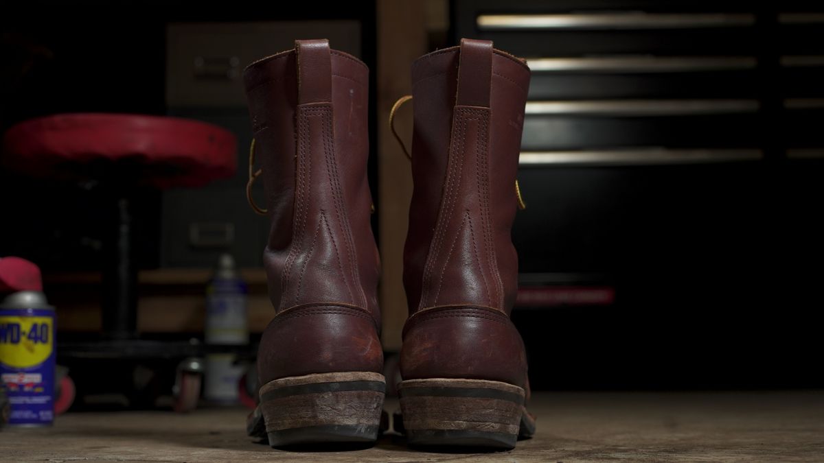 Photo by samuelthewavy on April 5, 2023 of the White's x Rose Anvil Drifter in Seidel Red Dog Oil Tan.