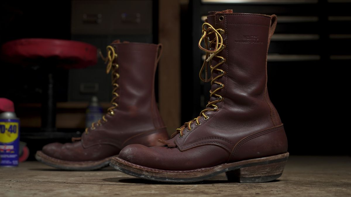 Photo by samuelthewavy on April 5, 2023 of the White's x Rose Anvil Drifter in Seidel Red Dog Oil Tan.