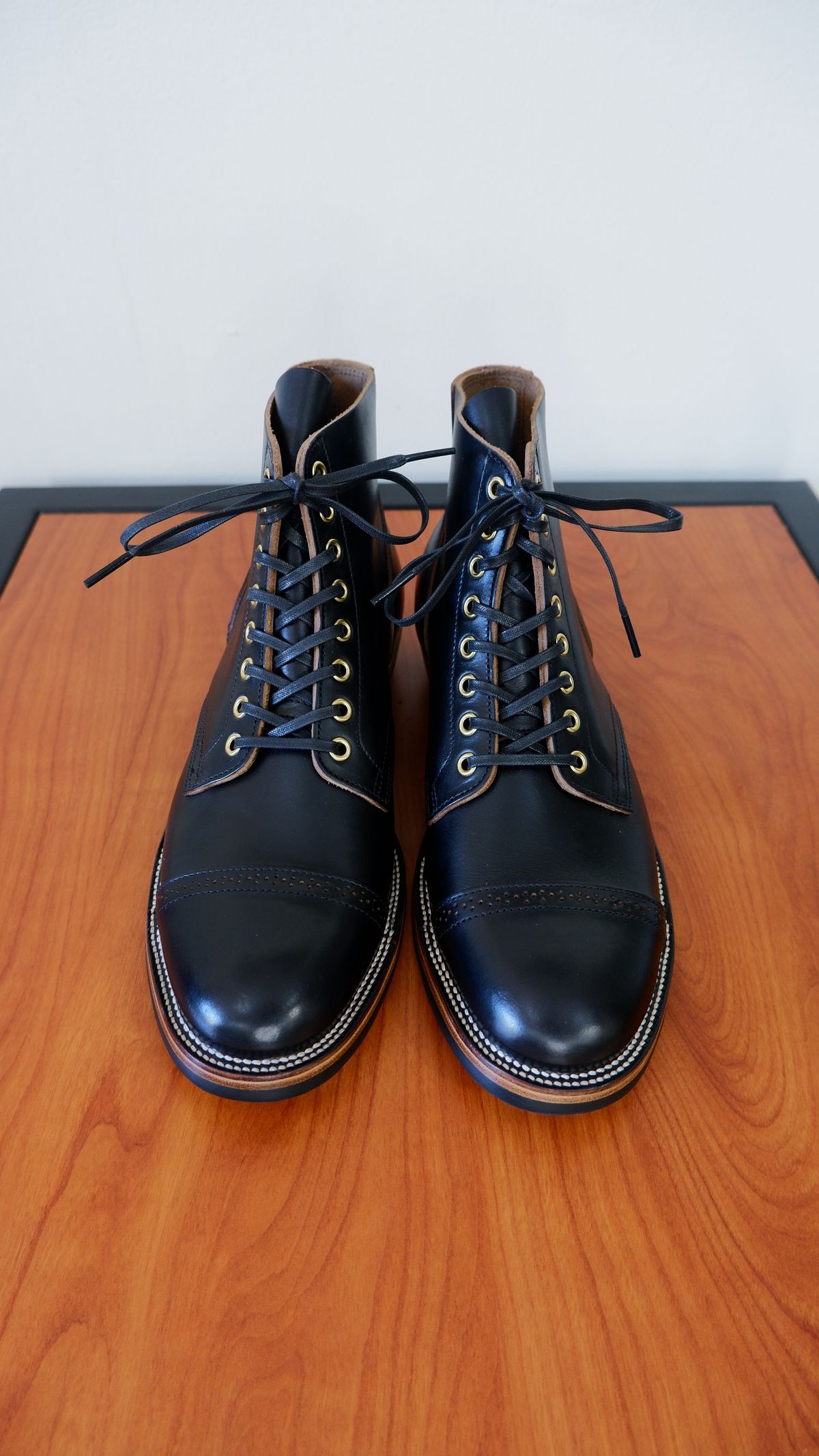 Photo by jarmul22 on October 5, 2022 of the XBXS Land Boots in Horween Black Chromexcel.