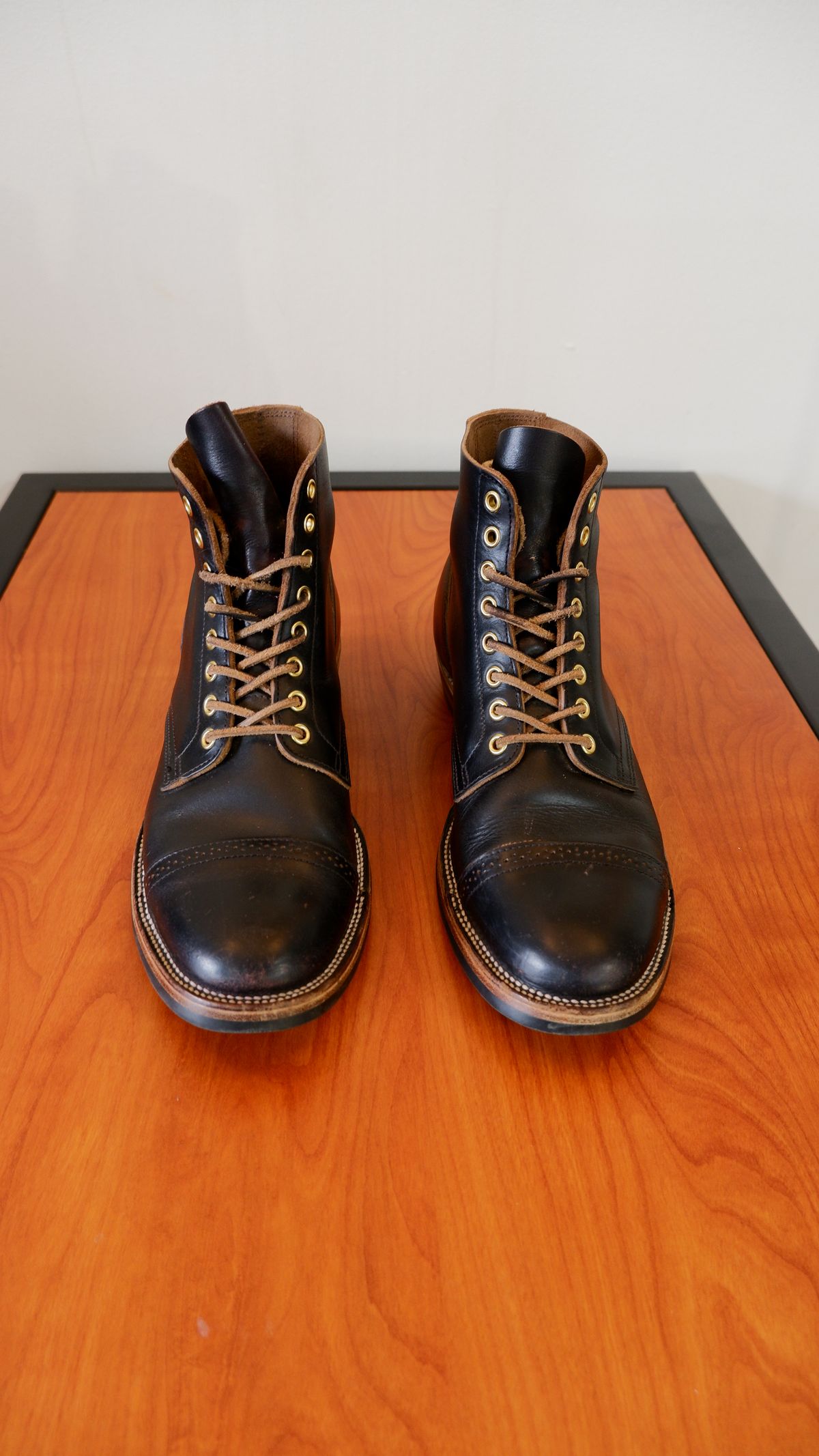 Photo by jarmul22 on November 6, 2022 of the XBXS Land Boots in Horween Black Chromexcel.