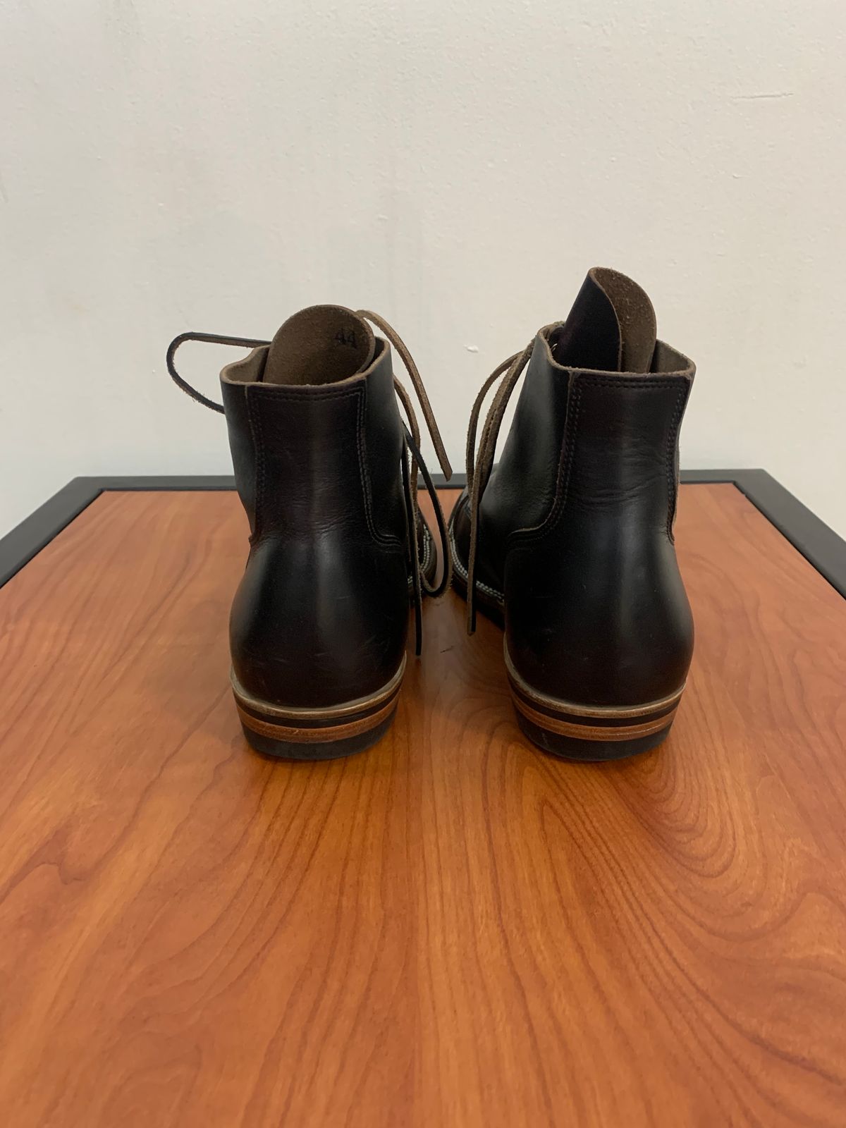 Photo by jarmul22 on December 6, 2022 of the XBXS Land Boots in Horween Black Chromexcel.