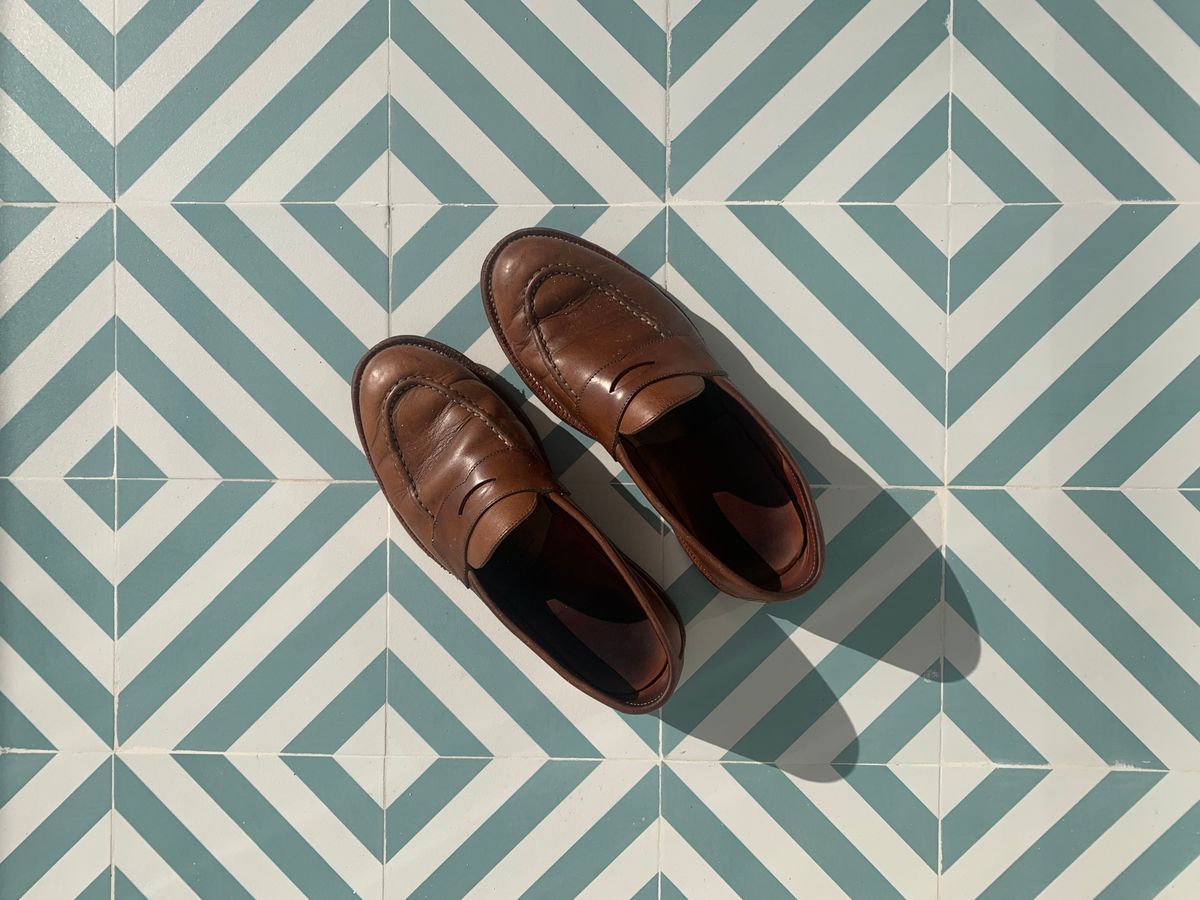Photo by jarmul22 on January 6, 2023 of the Grant Stone Traveler Loafer in Horween Dune Chromexcel.
