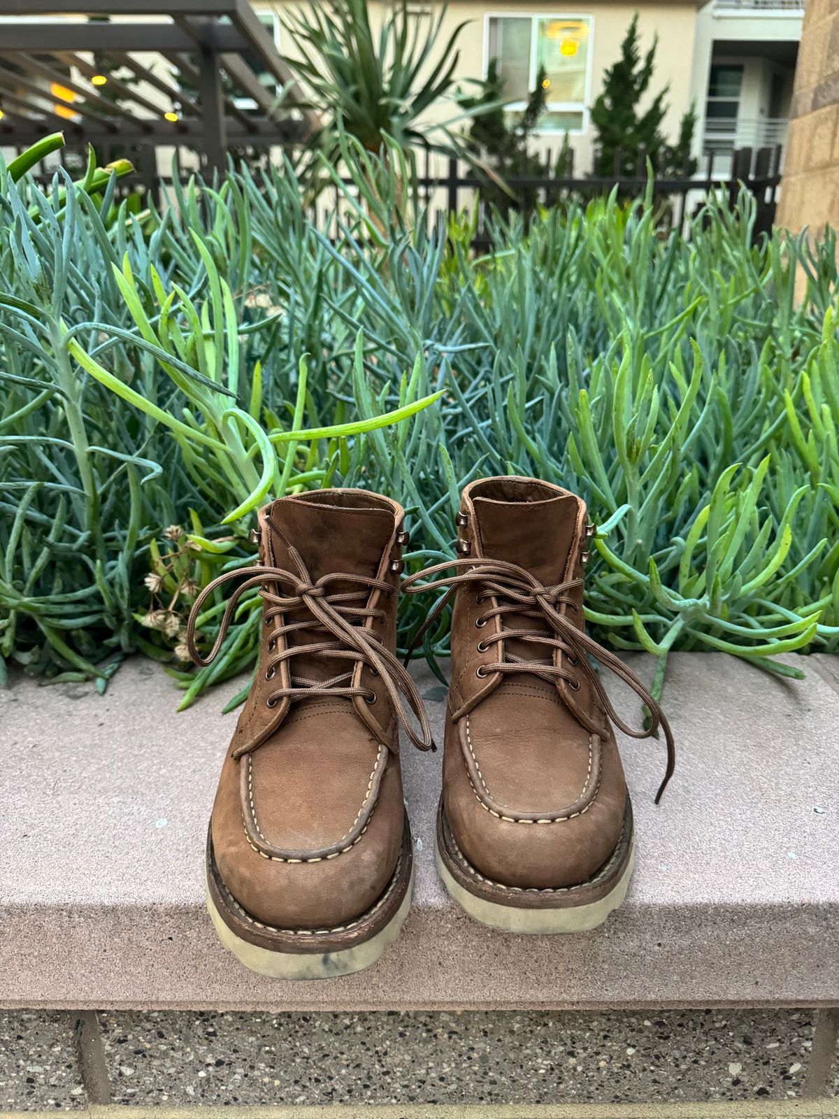 Photo by jarmul22 on December 5, 2023 of the Thursday Diplomat in Pebble WeatherSafe Nubuck.
