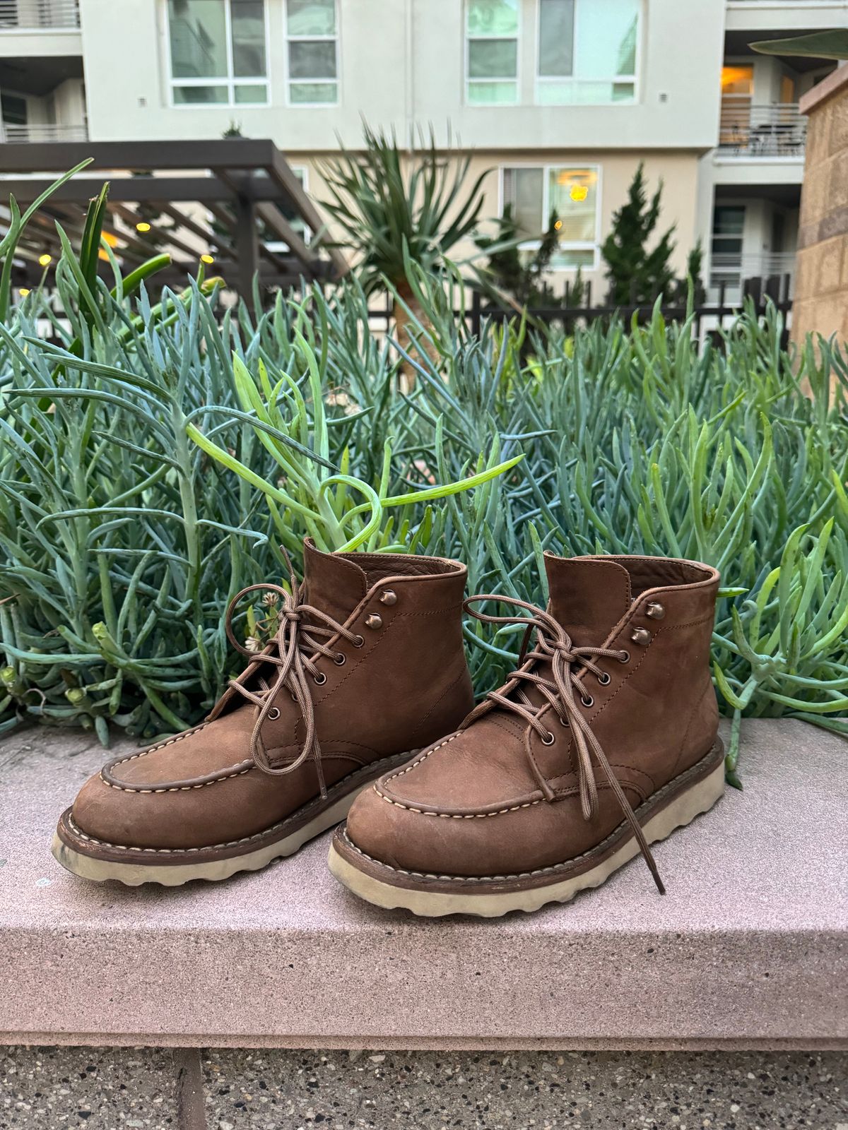 Photo by jarmul22 on December 5, 2023 of the Thursday Diplomat in Pebble WeatherSafe Nubuck.