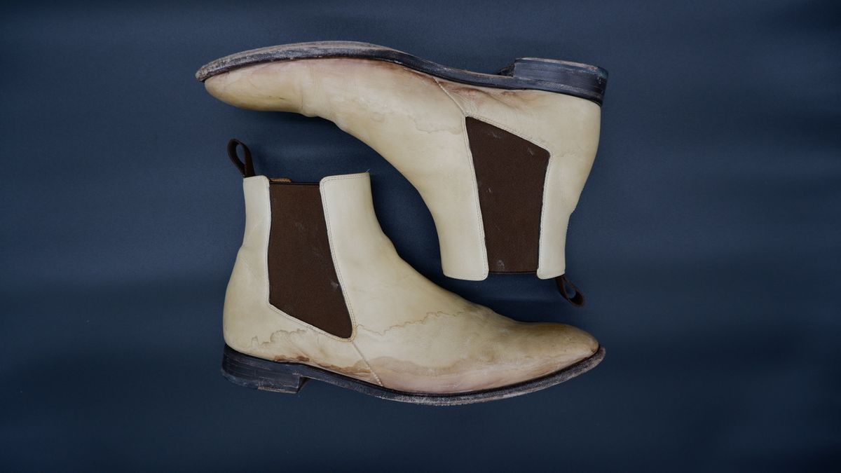 Photo by jarmul22 on January 6, 2023 of the Carlos Santos Norris 7902 in Du Puy Patina Crust "Dyeable" French Calf.