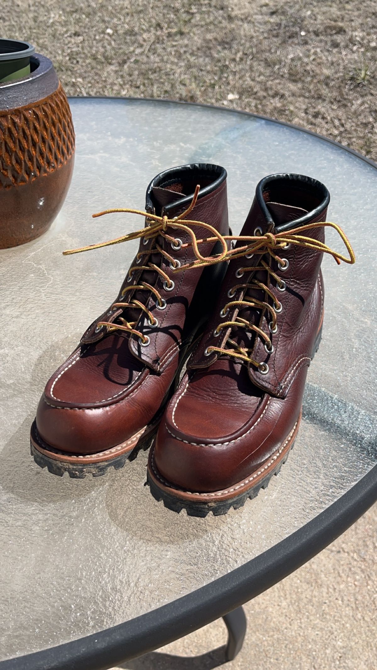 Photo by Spudanko on March 31, 2024 of the Red Wing Roughneck in S.B. Foot Briar Oil Slick.