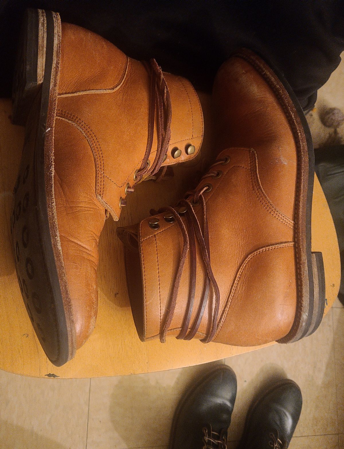 Photo by False.Idle.Warship on February 6, 2024 of the Grant Stone Diesel Boot in Horween Tan Essex.