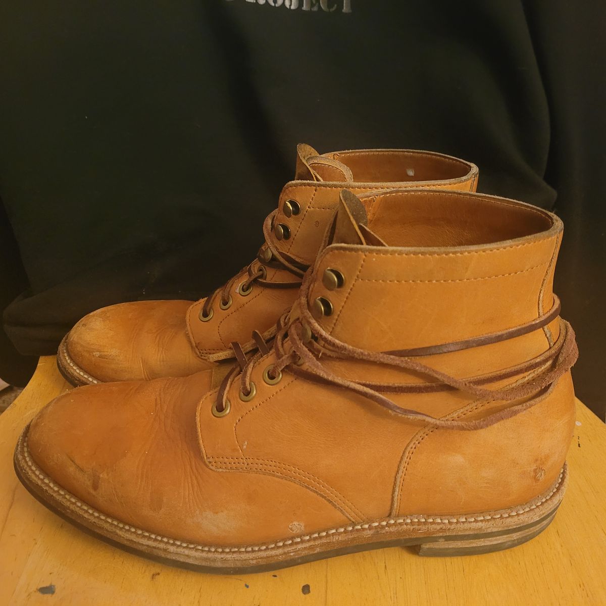 Photo by False.Idle.Warship on February 6, 2024 of the Grant Stone Diesel Boot in Horween Tan Essex.