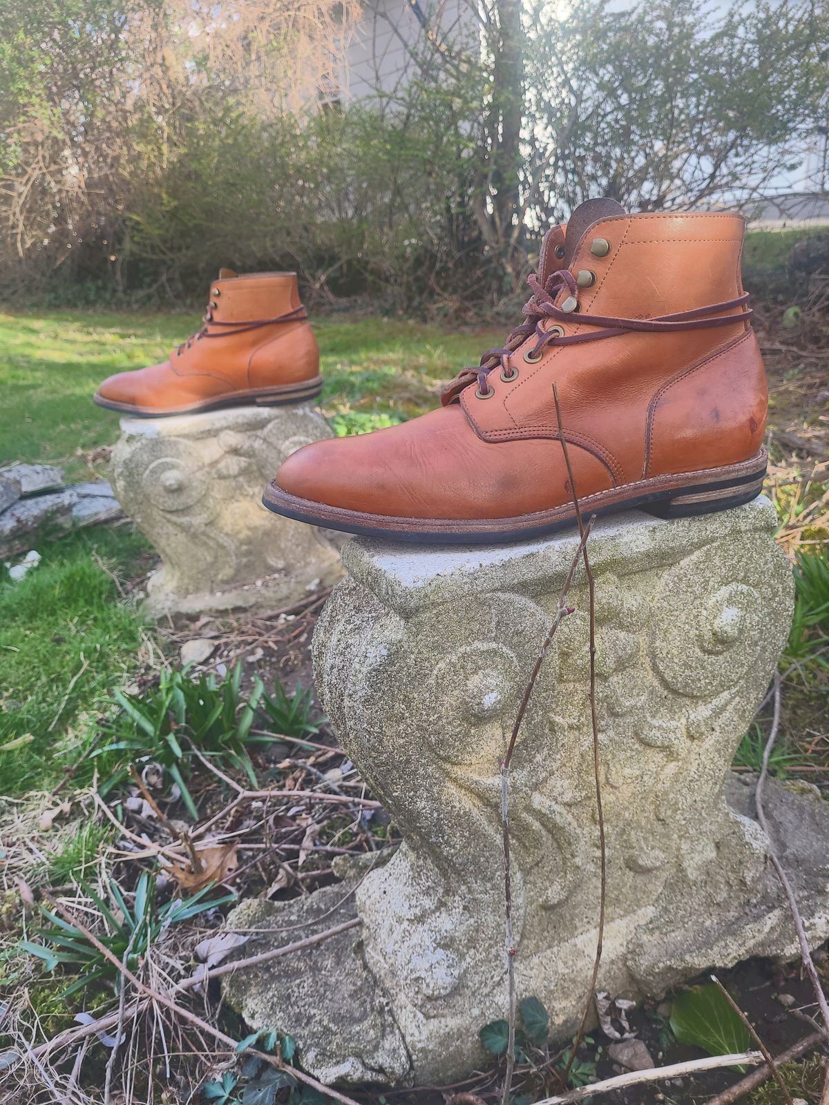 Photo by False.Idle.Warship on April 5, 2024 of the Grant Stone Diesel Boot in Horween Tan Essex.