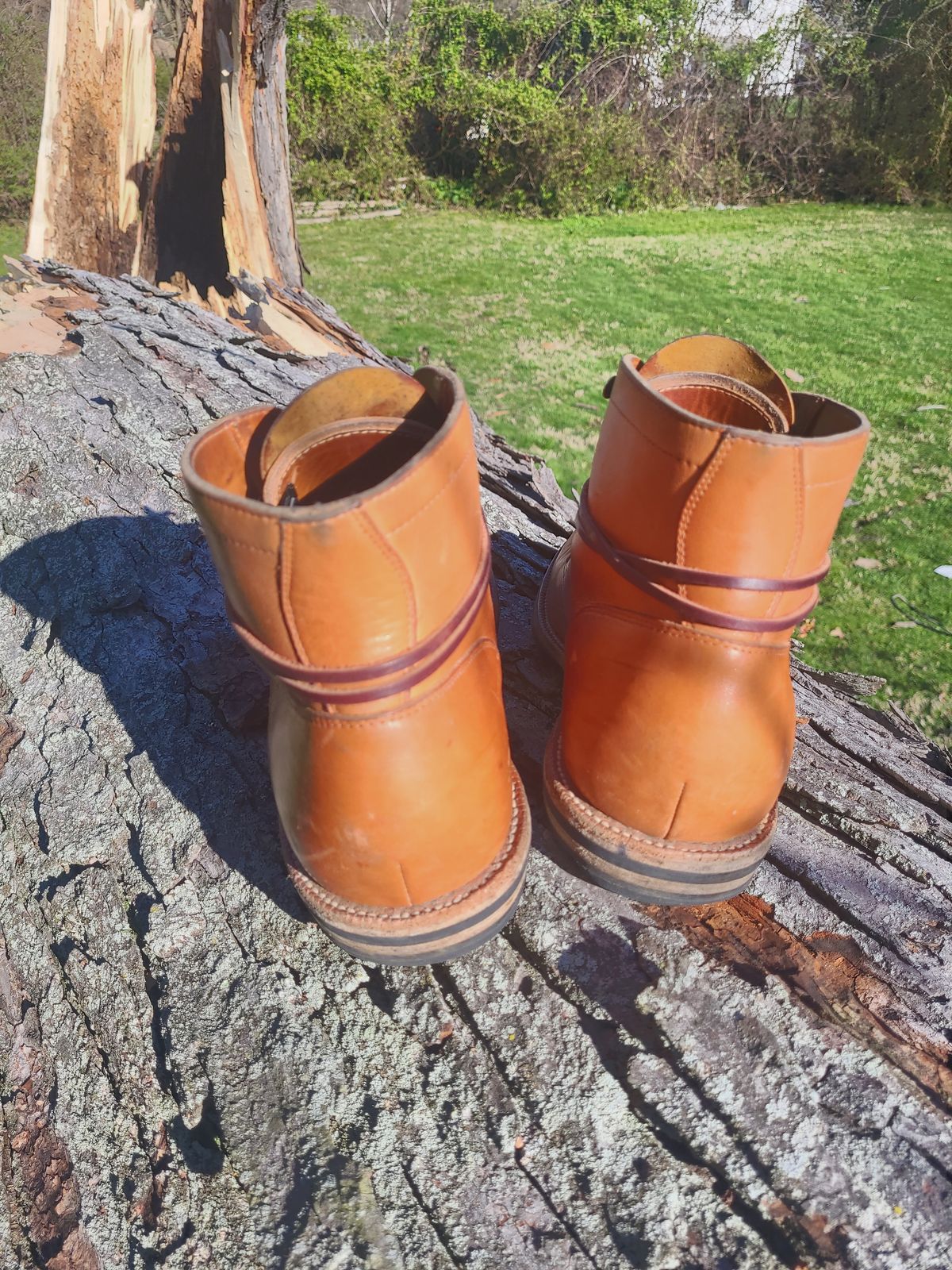 Photo by False.Idle.Warship on April 4, 2024 of the Grant Stone Diesel Boot in Horween Tan Essex.